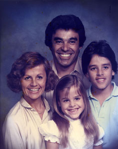 armando_family_portrait